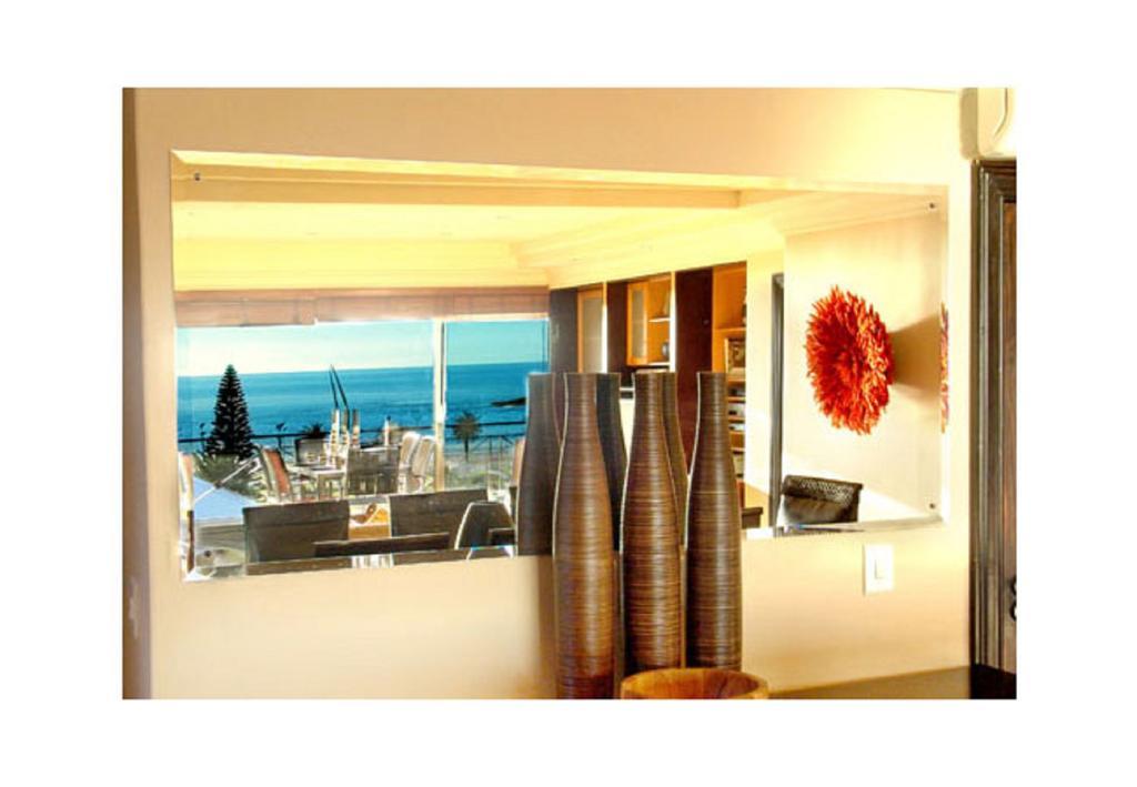 Beachside Villa & Penthouse Kapstaden Exteriör bild