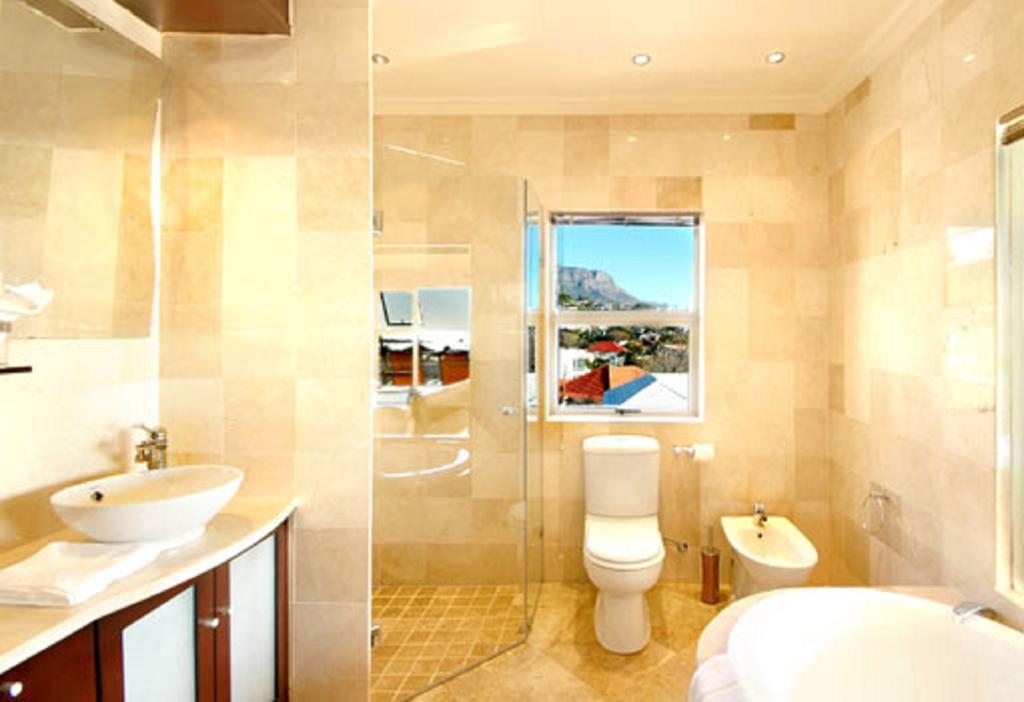 Beachside Villa & Penthouse Kapstaden Rum bild